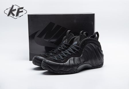 Nike Air Foamposite triple black size 40-47.5